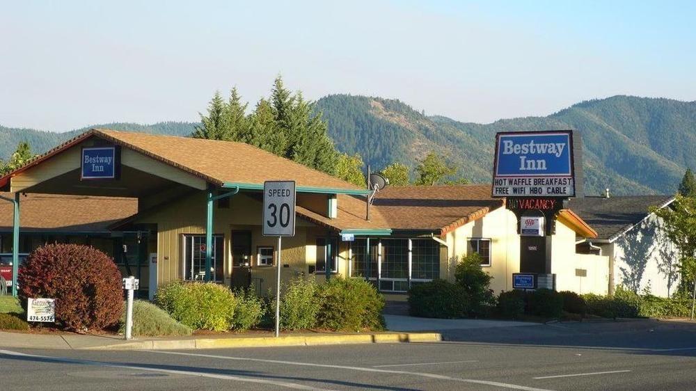 Bestway Inn Grants Pass Exterior photo