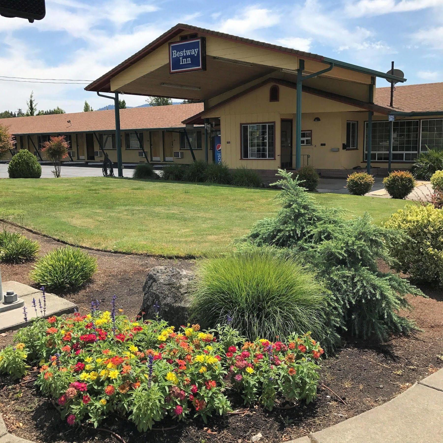 Bestway Inn Grants Pass Exterior photo