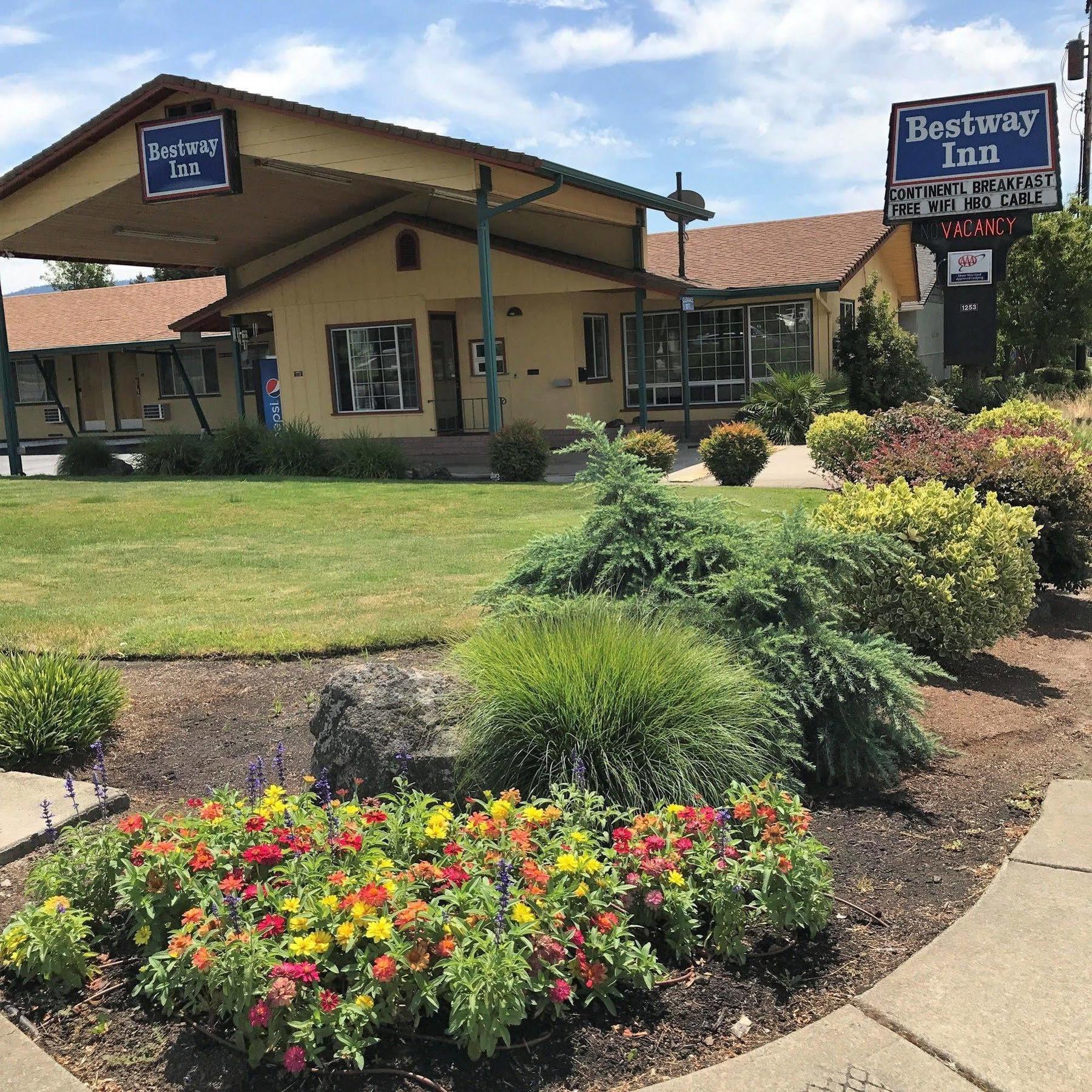 Bestway Inn Grants Pass Exterior photo