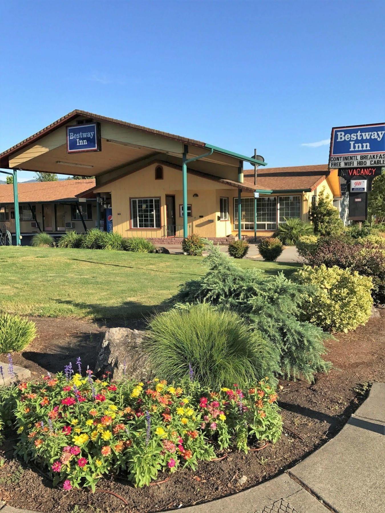 Bestway Inn Grants Pass Exterior photo