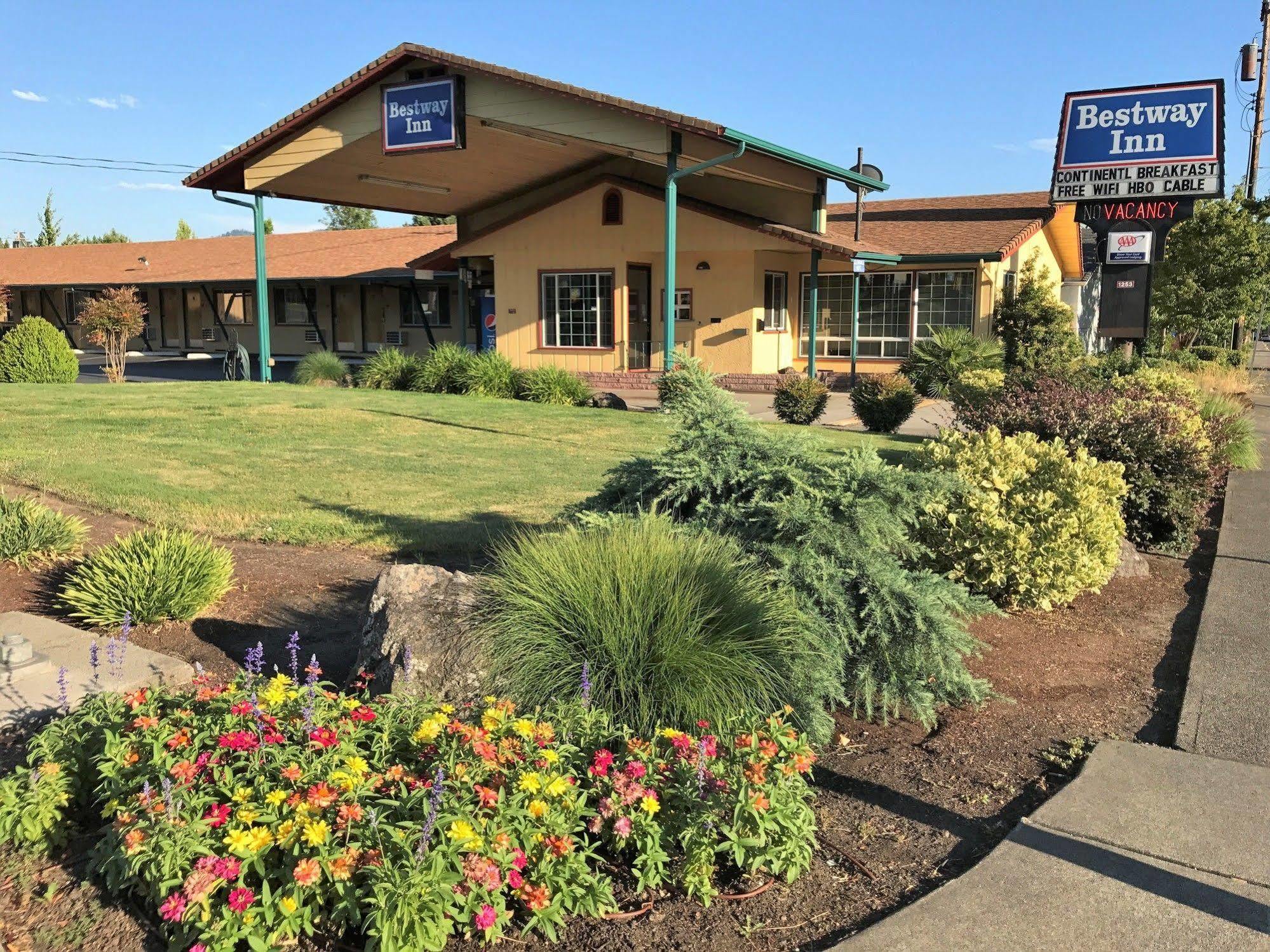 Bestway Inn Grants Pass Exterior photo