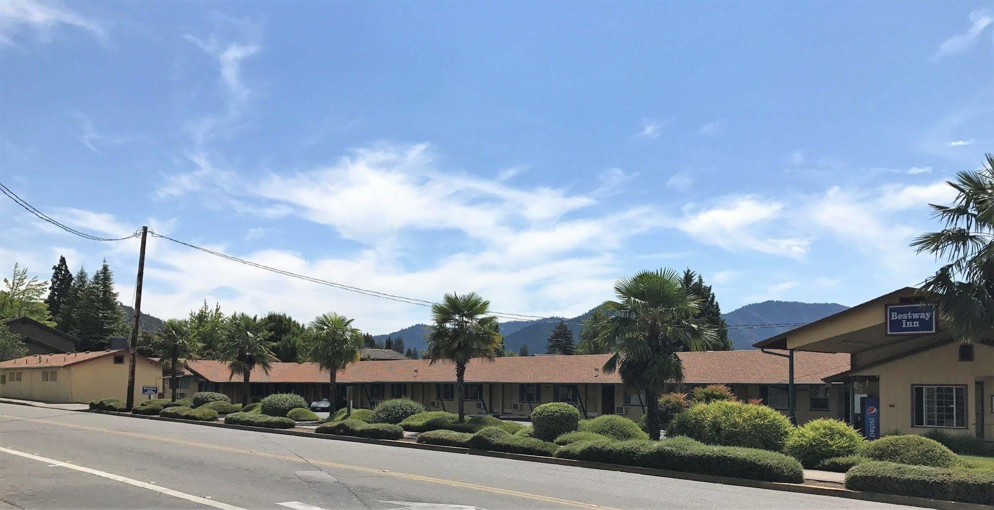 Bestway Inn Grants Pass Exterior photo